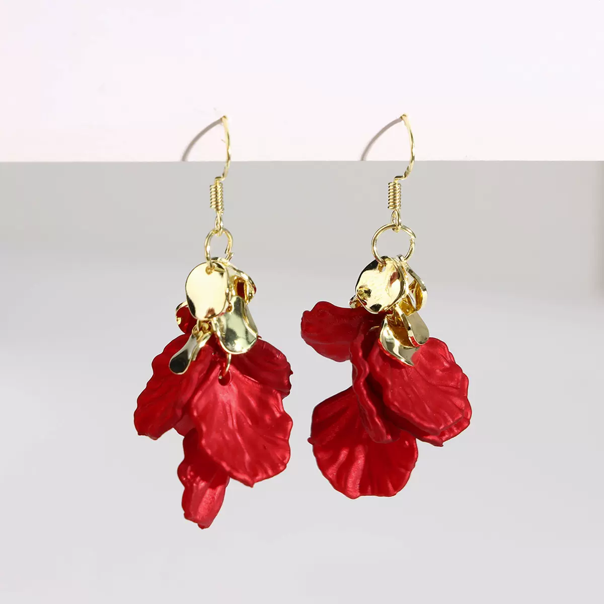 气质时尚创意简约耳钩小众设计感耳环耳饰复古红色耳环花瓣耳钉女