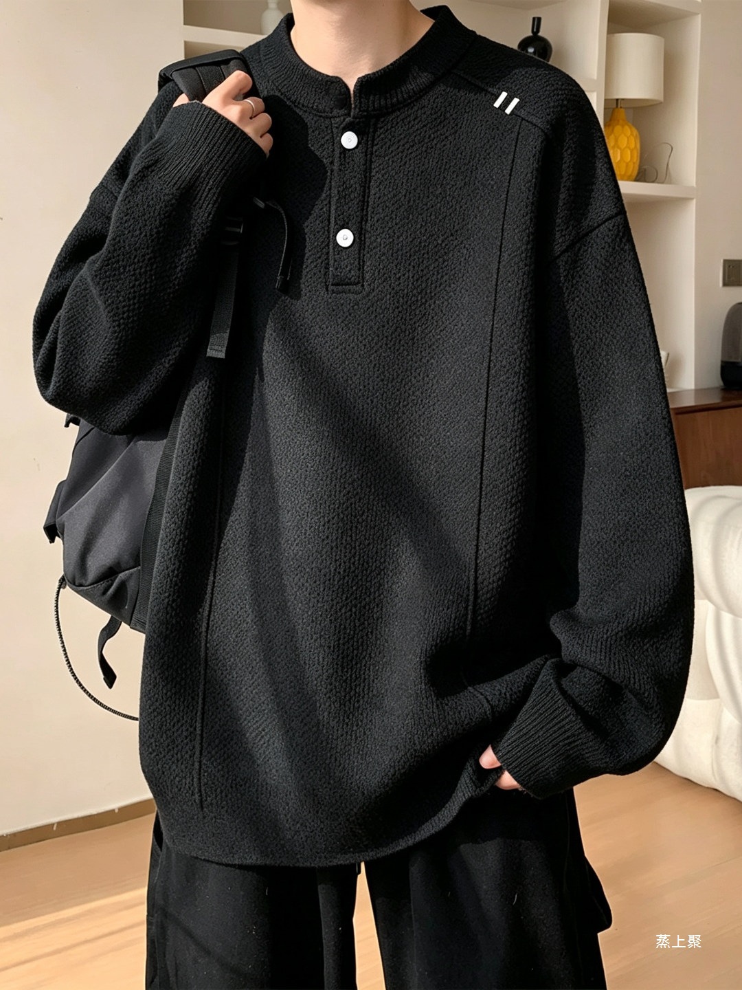 Dragon scale pattern, Henley collar sweatshirt, men's autumn embroidered loose-fit retro inner layer top, American streetwear style, no hood, polo shirt