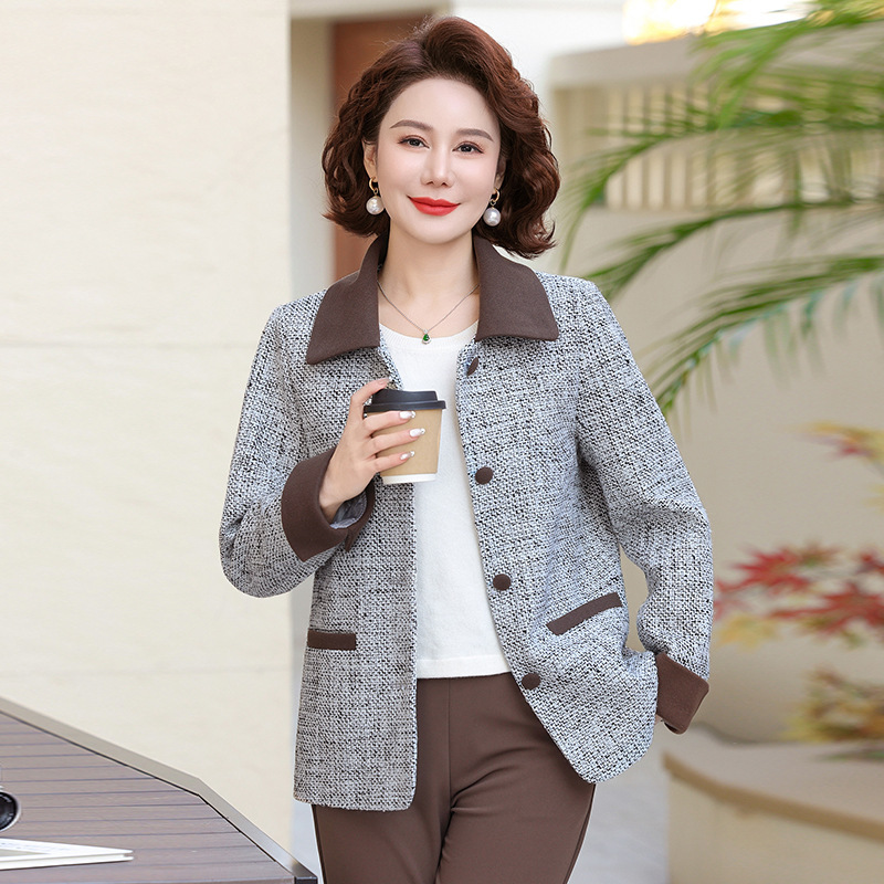 妈妈秋装小香风外套女2025新款中老年人春秋气质显瘦夹克上衣开衫|undefined
