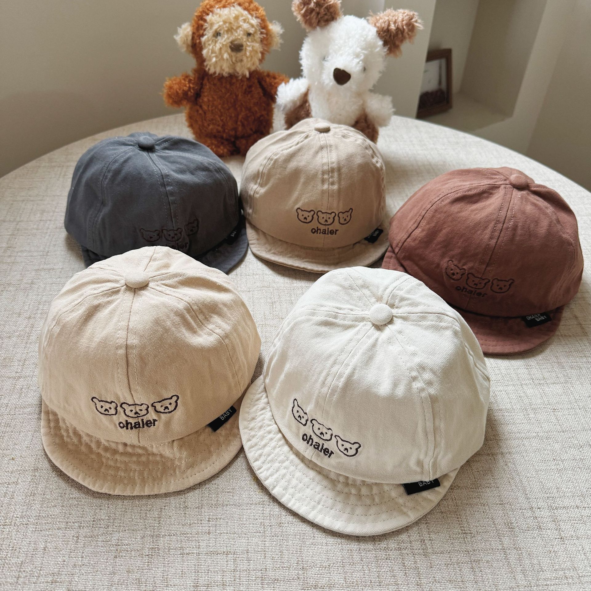 Sombreros para niños 2024 primavera nuevos niños y niñas gorras coreanas de estilo occidental gorras de béisbol para bebés gorras para el sol para bebés image 1