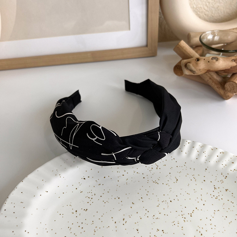 Autumn And Winter Black Hair Band Pearl Knitting Broad-brimmed Headband display picture 24