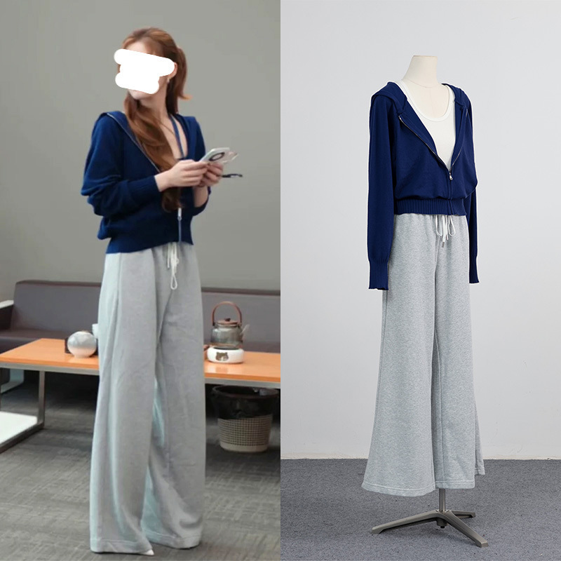 [in Stock] Celebrity Style Short Hooded Cardigan Sweater with Color-Block Design and Gray Casual Sweatpants Set for Women