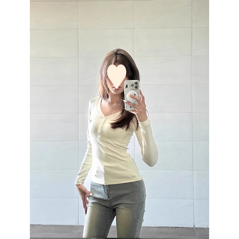 아메리칸 스타일 핫 걸 V 넥 어깨 긴팔 티셔츠 여성용 가을과 겨울 하이 엔드 내베이스 셔츠 슬림 핏 슬리밍 쇼트 탑