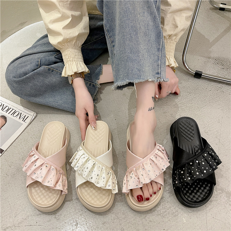 thick-soled rhinestone cross straps fashion round head casual slippers NSPE55972