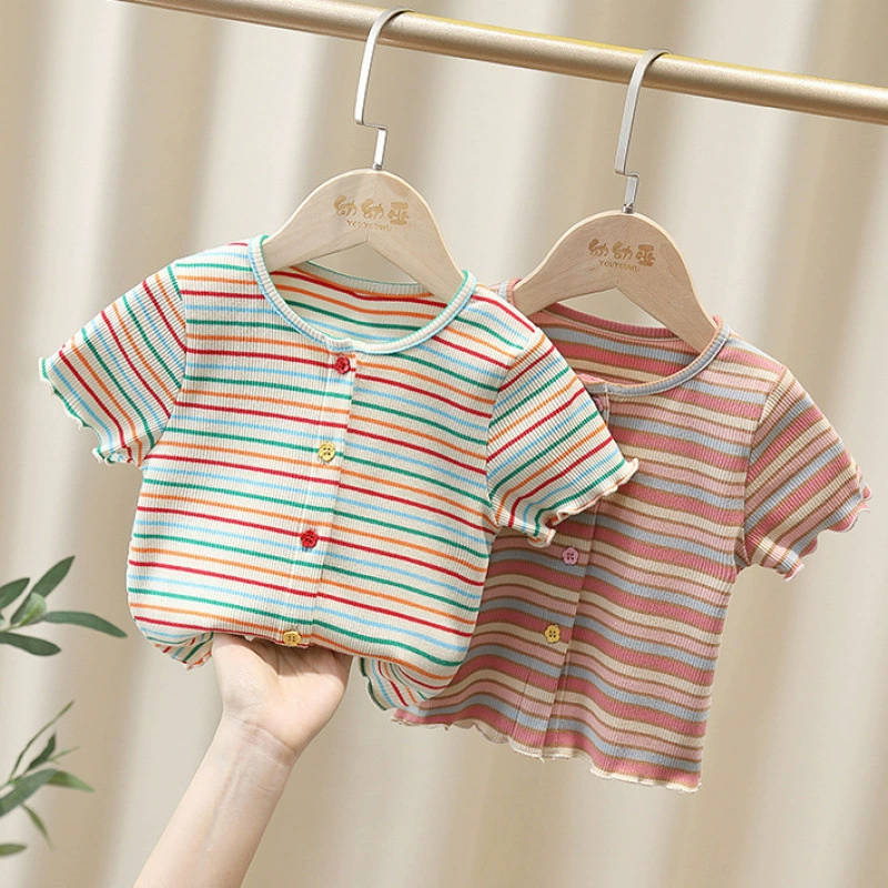 Девушки с короткими рукавами 2025 в полоску новый ребенок летний летний детский летний стиль