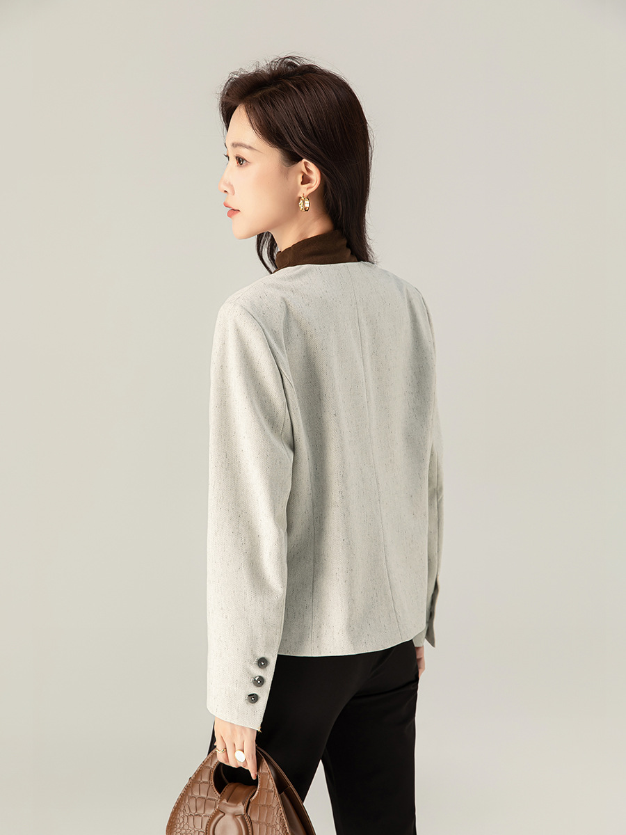 Áo blazer ngắn cổ V dáng nhỏ nhắn tay dài — Màu xám be