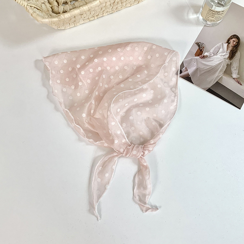 Bufanda triangular serie de verano dulce nueva bufanda protectora para el cuello nueva bufanda de punto de onda literaria transpirable bufanda de seda personalizada al por mayor