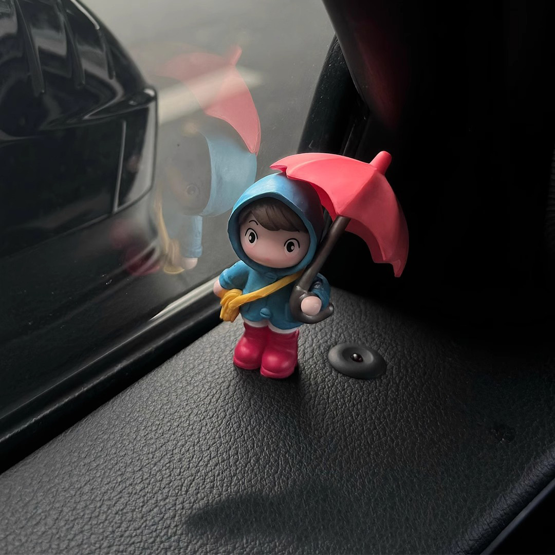 Chica paraguas decoración de coche decoración de consola central de coche lindo suministros de coche Daquan conductora de plástico