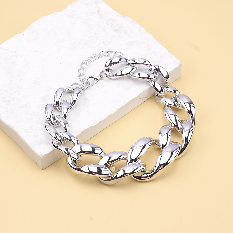 Geometric, Solid Color Pattern Elegant Geometric Solid Color Alloy Wholesale Necklace