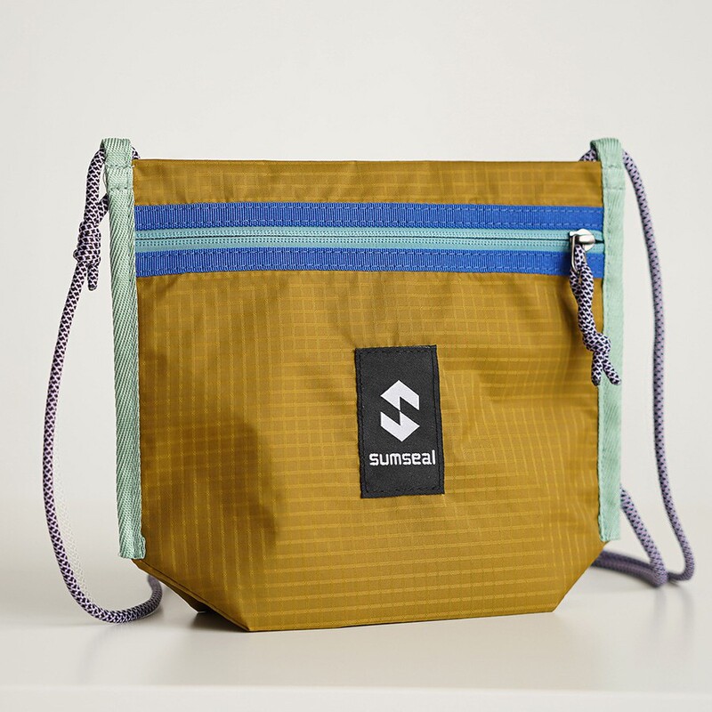 Japanese Designer Men's and Women's Outdoor Lightweight Nylon Crossbody Shoulder Bag Contrast Color Splicing Commuter Mobile Phone Miscellaneous Bag