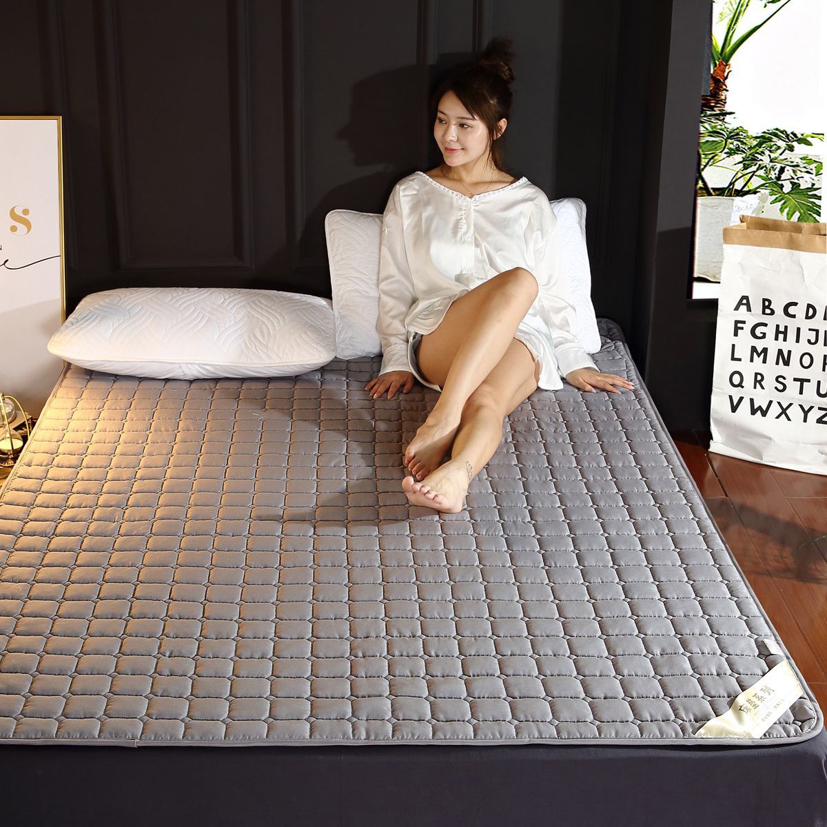 防滑床垫可机洗床褥垫单双人纯色保护垫宿舍床褥子薄款磨毛出租房|ru