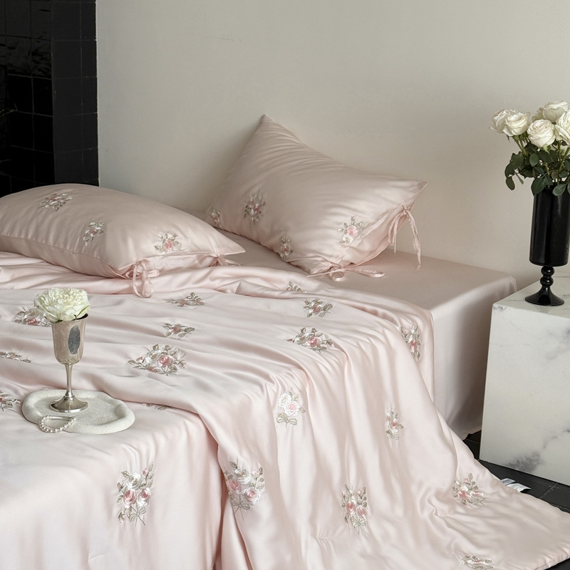 Summer 60 Double-sided Tencel Summer Cool Quilt Four-piece Set Girl's Heart Flower Embroidery Washable Cool Air Conditioning Thin Quilt