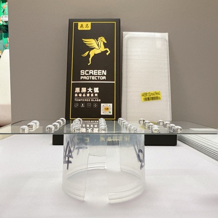 Tempered glass screen protector for iPhone 18 high-definition Apple iPhone 17 Pro protective film Xiaomi 17 anti-fingerprint full-screen membrane
