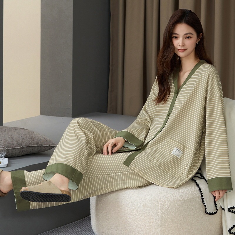 Pajamas Made of Pure Cotton, 100% Cotton, 7A Antibacterial, Class A, High-End, Super Stylish, and Beautiful Home Wear Set for Petite Individuals in Spring and Autumn Pajamas Made of Pure Cotton, 100% Cotton, 7A Antibacterial, Class A, High-End, Super Stylish, and Beautiful Home Wear Set for Petite Individuals in Spring and Autumn
