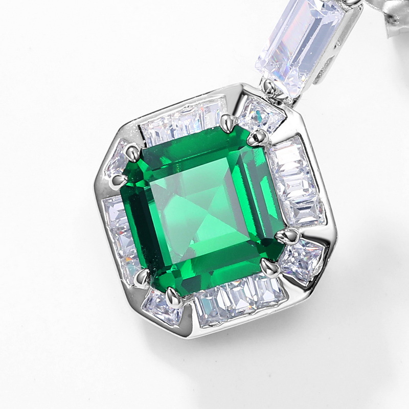 Nuevo producto transfronterizo Pendientes de esmeralda cultivada de plata S925 con incrustaciones de pendientes de piedras preciosas cuadradas estilo retro noble europeo y americano