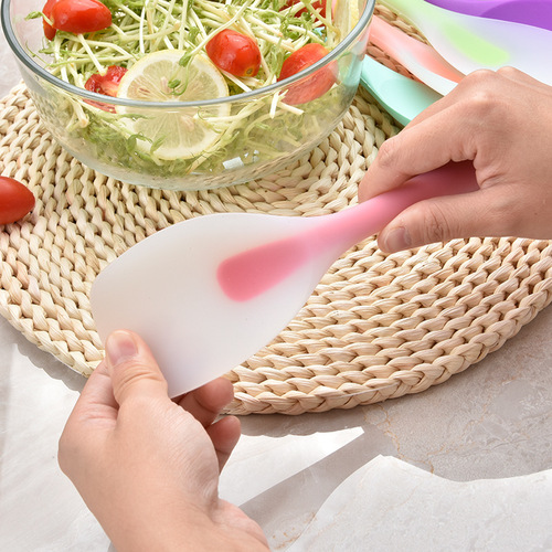 Silicone Scraper for Cakes and Cream, Home Baking Tool, Whisk and Scraping Knife, Wholesale Kitchen Utensils