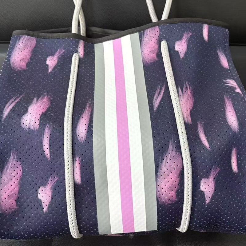 Neoprene Large-Capacity Diving Material Outdoor Handbag Bucket Bag Shoulder Bag Women's Tote Bag Beach Bag Neoprene Large-Capacity Diving Material Outdoor Handbag Bucket Bag Shoulder Bag Women's Tote Bag Beach Bag