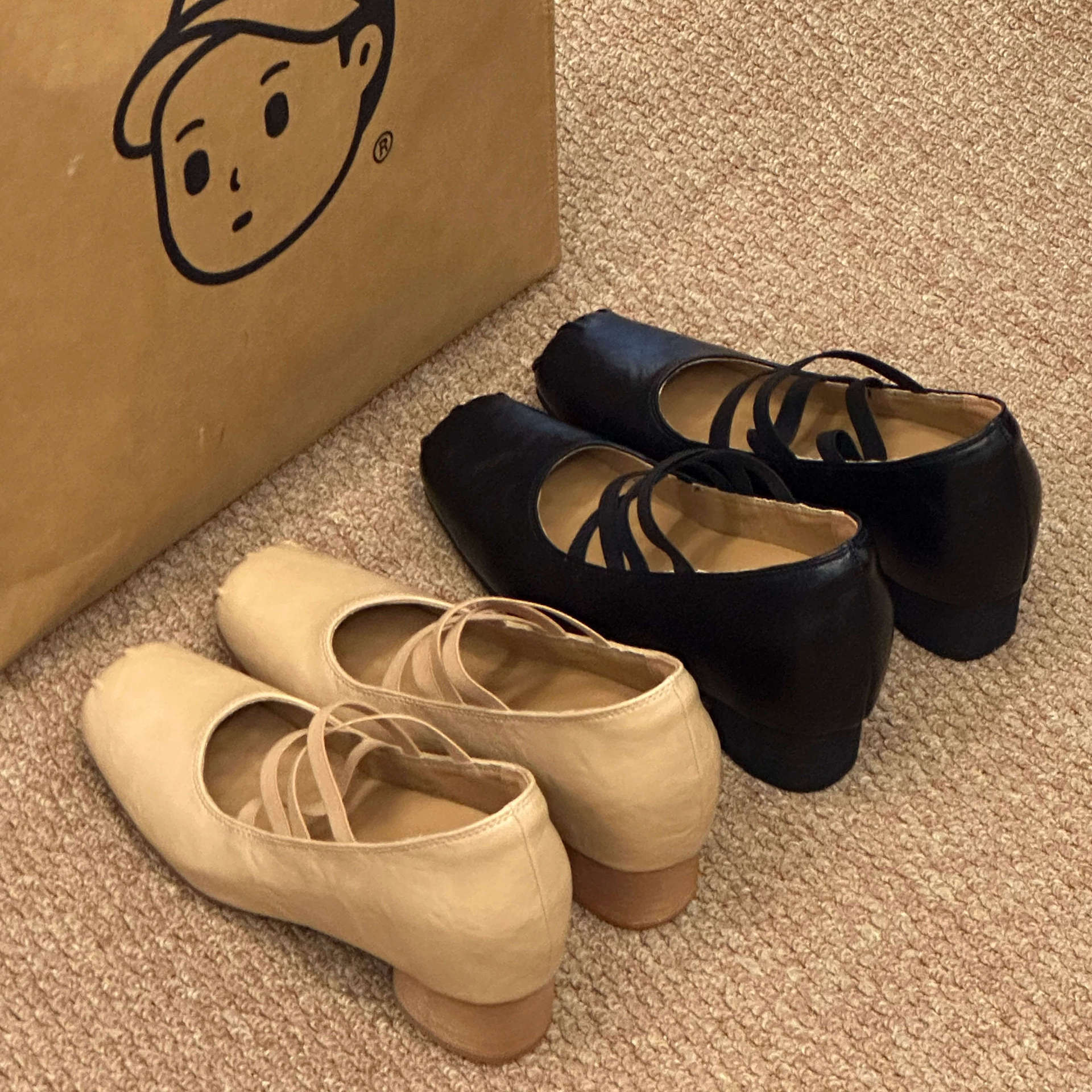2026 Autumn New Collection: 8.5cm Thick-Heeled Square-Toe Elastic Band Retro Classic Fashionable Versatile French Style Single Shoes