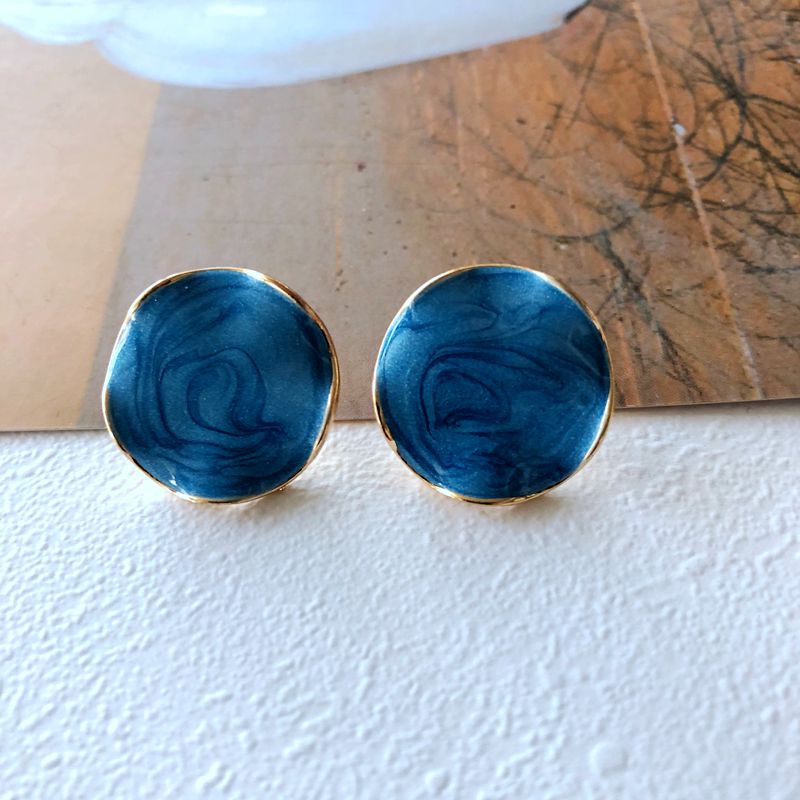 Nihaojewelry Jewelry Wholesale Enamel Glaze Flower Stitching Blue Heart Stud Earrings display picture 15