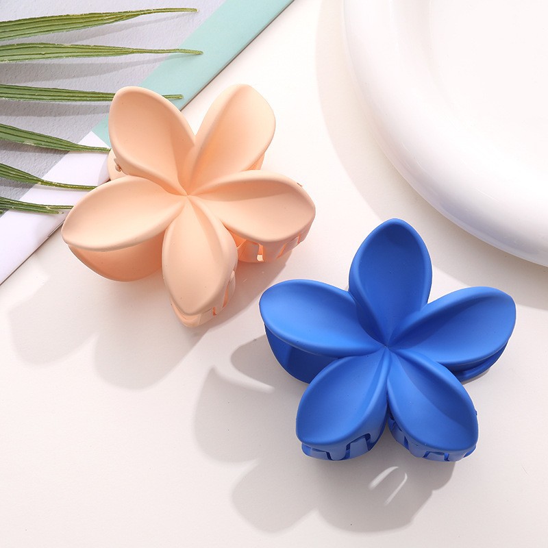 Sweet Flower Plastic Resin Hair Claws display picture 2