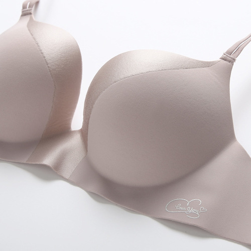 One-piece seamless, wire-free glossy underwear, foreign trade cross-border bra, women's push-up adjustable BC cup bra