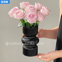 ��ʽ�й�С����ɫ������ƿˮ���r���ɻ��͏d�����廨�b��p�ݔ[��