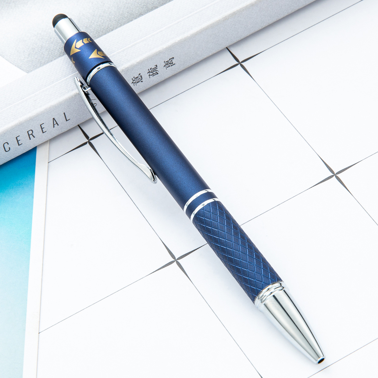 Presione bolígrafo de pantalla táctil para imprimir logotipo de los estudiantes para escribir regalos bolígrafo publicitario giratorio bolígrafo descompresor al por mayor