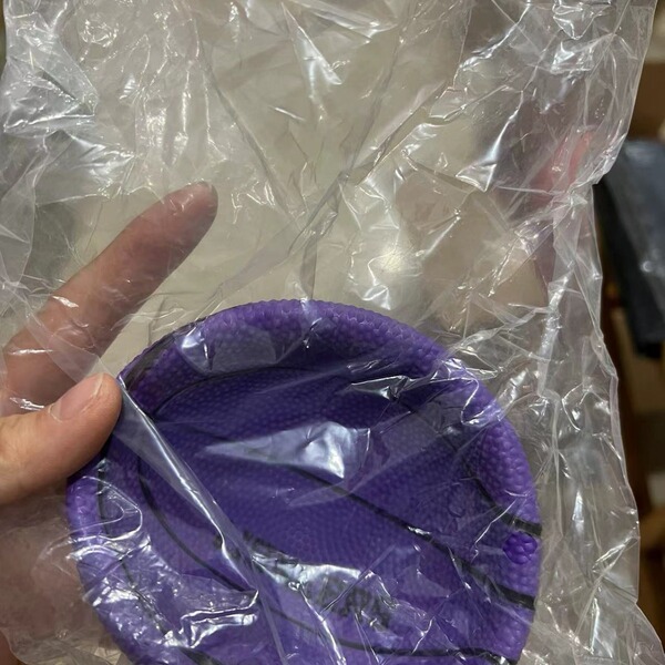 Purple basketball inflatable grabber PVC for kindergarten