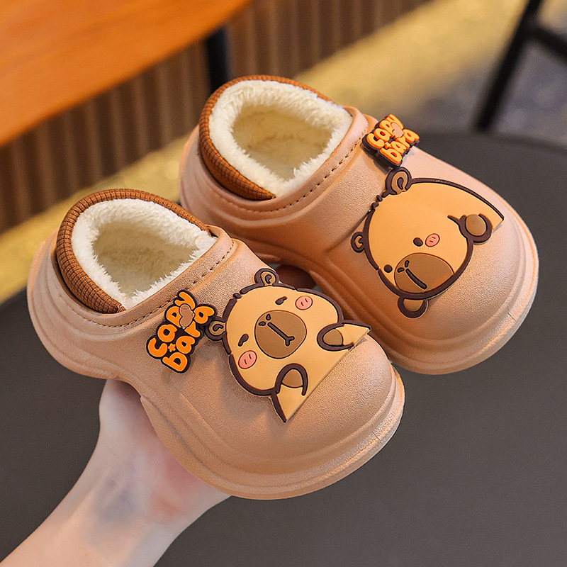 Capibara otoño y invierno zapatillas de algodón para niños, niños, niñas y niñas, calentamiento, terciopelo impermeable, bolsas de tacones de algodón para niños y niños.
