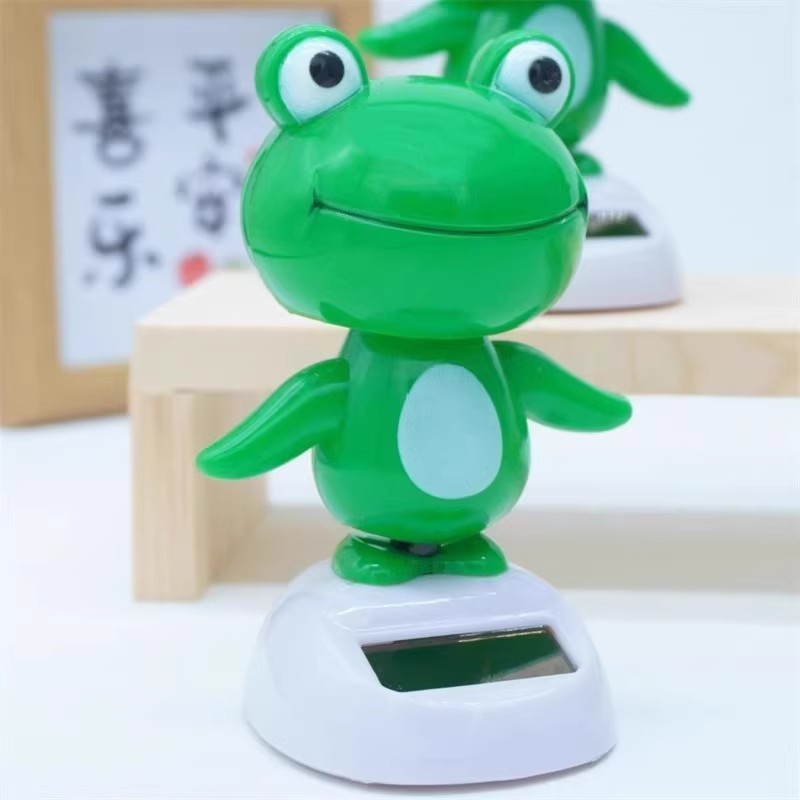 Car Solar Frog Ornaments Cartoon Doll Car Ornaments Car Roof Car Tail Trunk Interior Decoration Supplies
