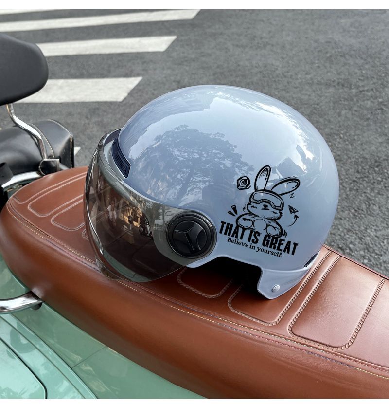 New National Standard 3C Certified Helmet Electric Motorcycle Half Helmet