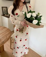 韩国chic春季法式复古V领单排扣系带收腰显瘦玫瑰碎花连衣裙