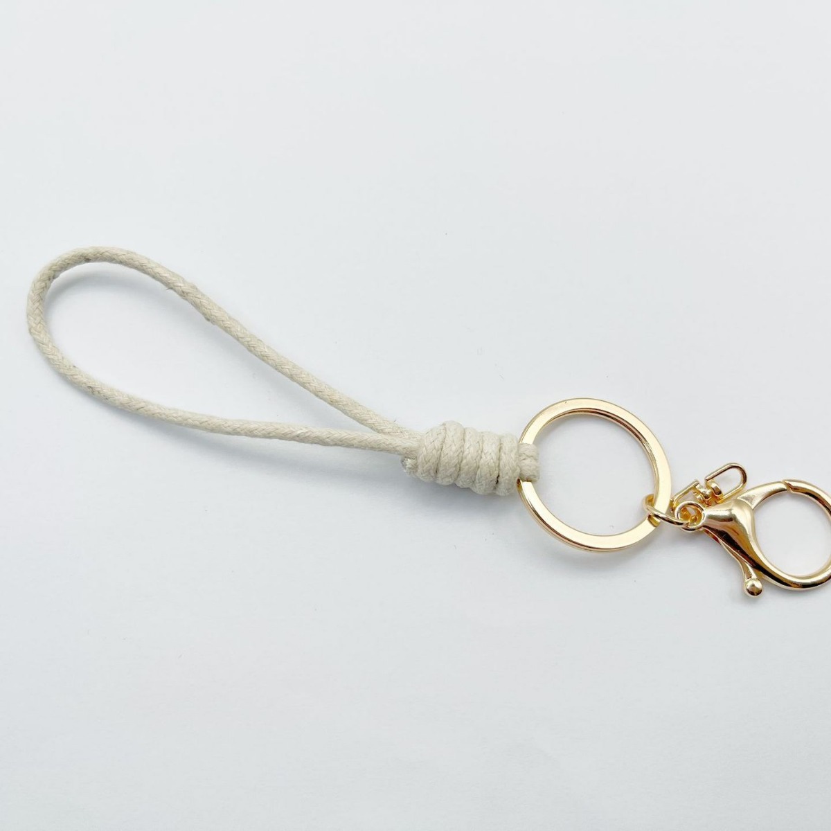 수제 왁스 로프 부드러운 소재 3 피스 키 체인 커플 간단한 짠 펜던트 자동차 키 로프 창조적 인 작은 선물