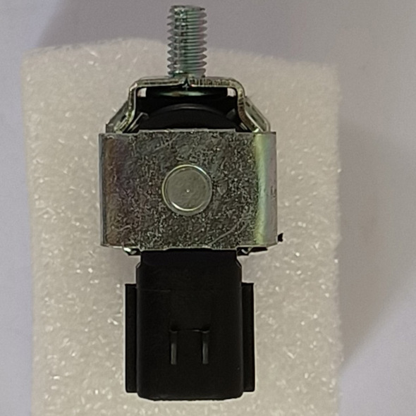 �����������Դ�������յ�ŷ� L3K9-18-741 667-104 BP5W-18-741