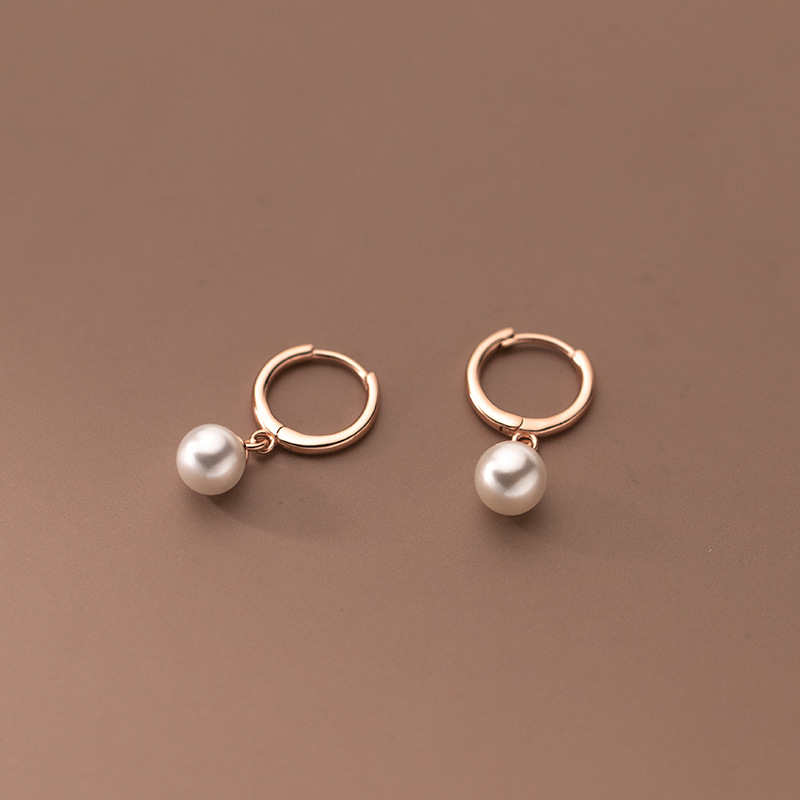 S925 plata esterlina pearl pencillos coreanos temperamento simple elegante viaje sintético pendientes de perlas pendientes M00411