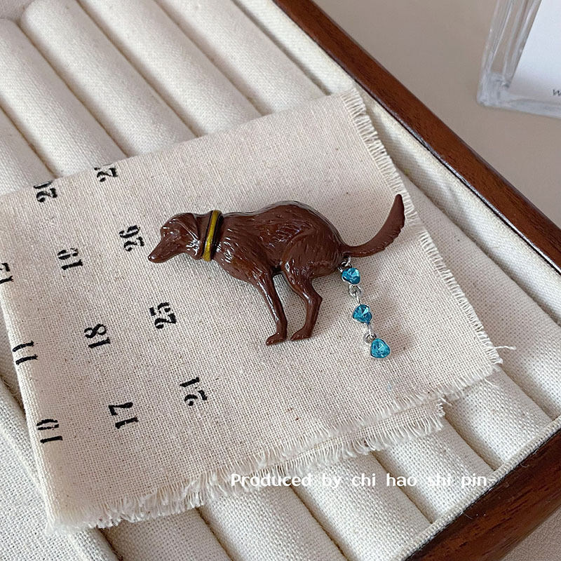 "Fun dog poop" niche design personality funny puppy brooch love diamond scarf sweater pins