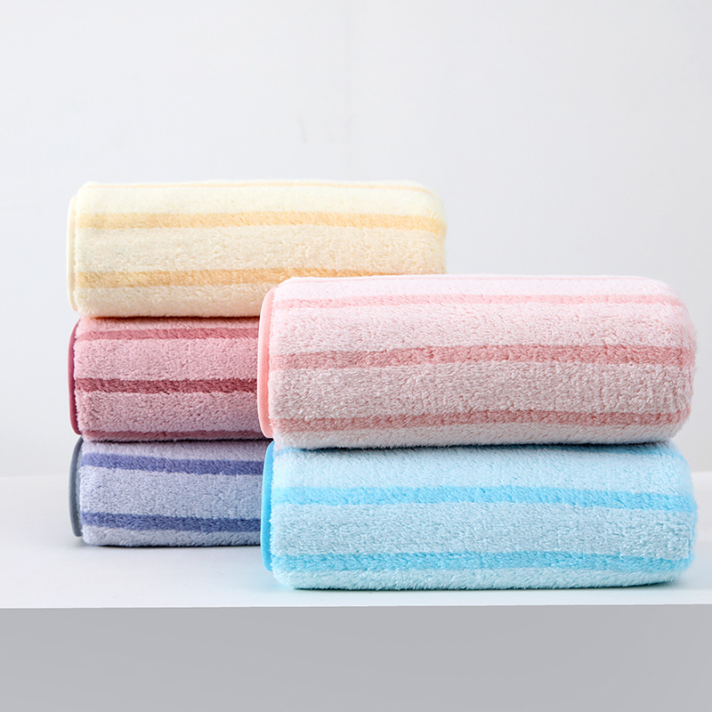 Absorvente, mais macio que algodão puro, secagem rápida, ideal para lavar o rosto, secar o cabelo e outros cuidados pessoais. Feito em fleece coral para banho._voghion.com