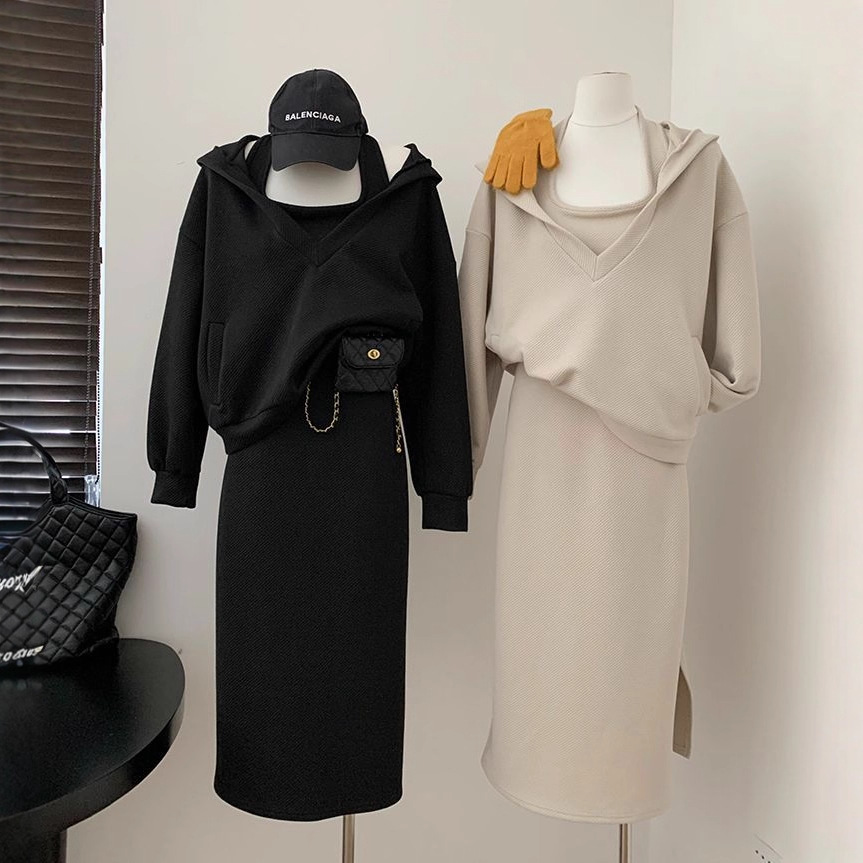 Autumn New Stylish Age-Reducing Slimming Suit for Women, Plus-Size Sweatshirt, Body-Covering Two-Piece Dress Set for Plus-Size Women