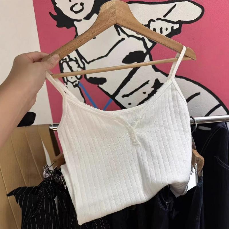 Bm Style New V Neck Lace Four-Button Eyelet Cut Out Camisole Women's Slim and Versatile Short Bottoming Top