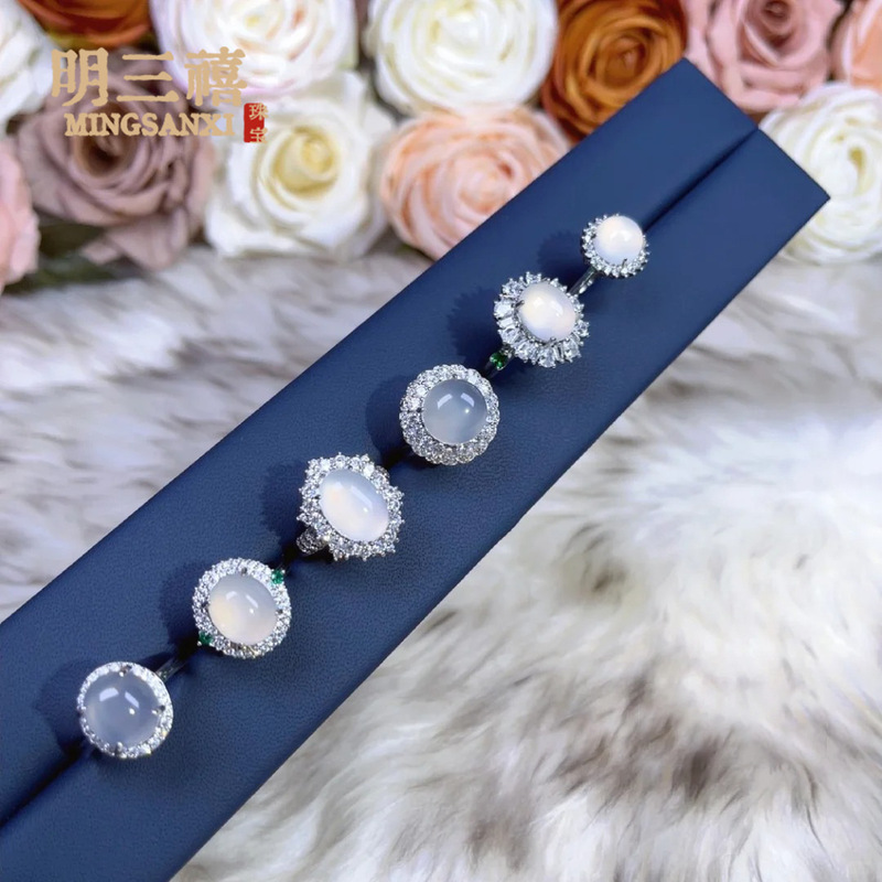 New Chinese Style White Chalcedony Egg Face Ring Women's Niche Design Sense Light Luxury High Sense Finger Ring Adjustable Tide Ring