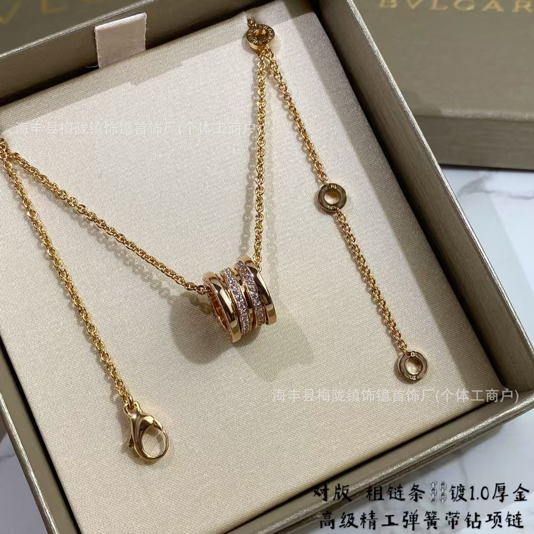 Rose gold spring necklace with center diamond / A