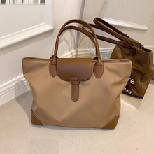 �������������ذ�ţ�����eŮ�����n�������ϰ���ͨ�ڳ��p�μ��