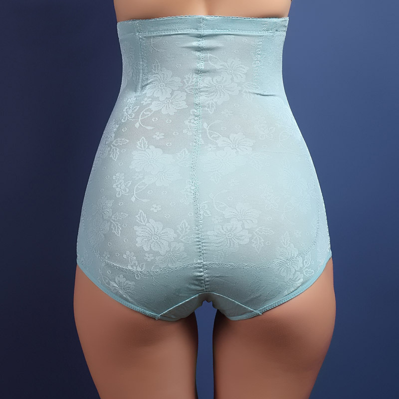 Thin postpartum bandage