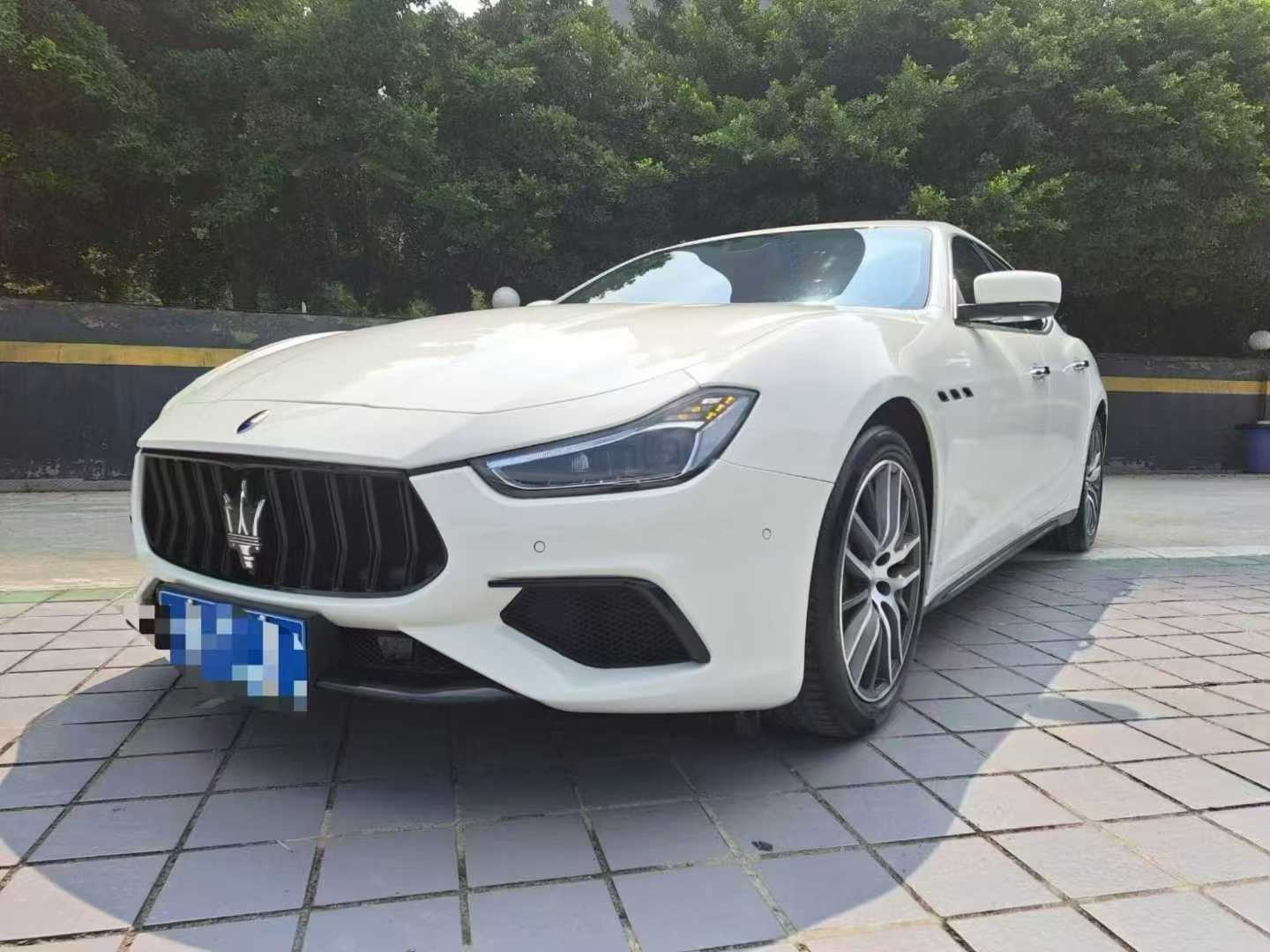 Maserati Ghibli Modified with Trofeo New Front Face Kit, Led Headlights, Tail Light Assembly, and Body Surround
