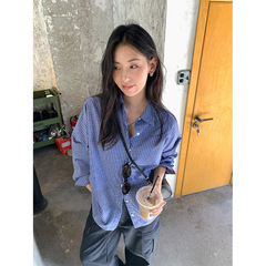 广州黄峥韩系蓝色格子长袖衬衫女秋季宽松衬衣后背开叉设计530744