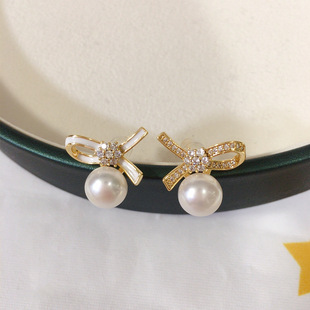 Natural Freshwater Pearl Earrings Women's 18K Bag Gold Light Luxury High Style Bow Pearl Earrings ins Little Red Book