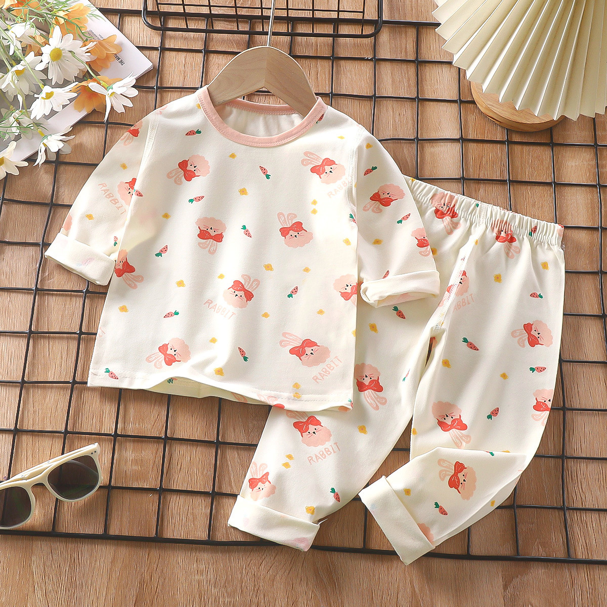 Pajamas infantiles primavera lica algodón ropa interior bebé ropa doméstica para niños niñas chaqueta de otoño pantalones de otoño ropa infantil al por mayor