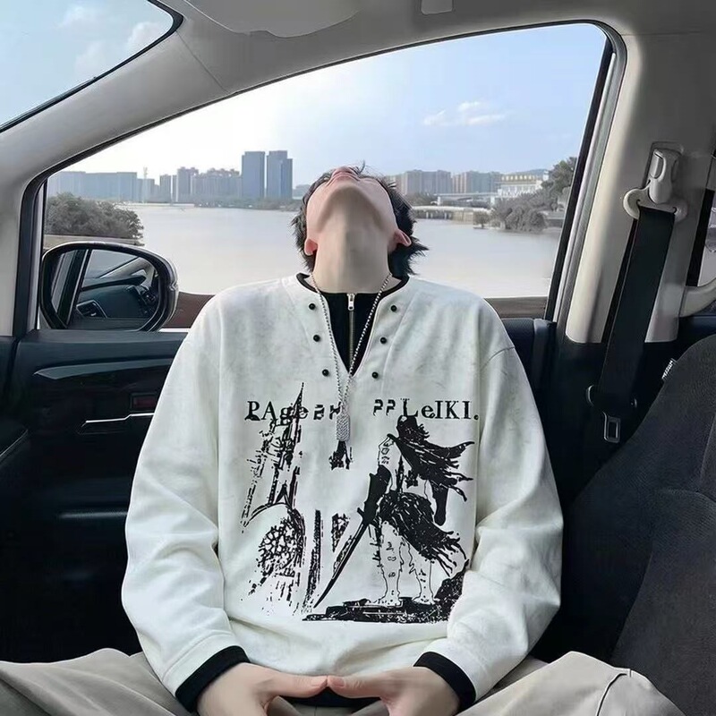 Subculture style fake two-piece sweatshirt for men, autumn 2026 new model, knight castle print, loose-fitting henley shirt, long-sleeved top