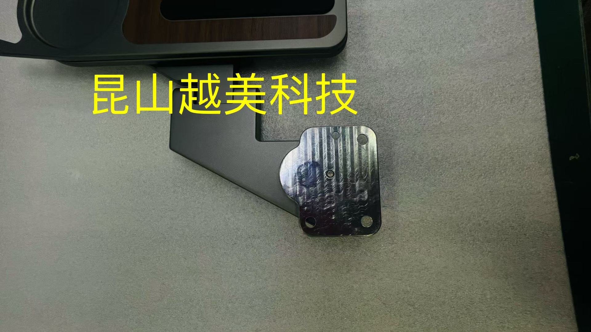 5ffcbefa4d98132e888e3f28ebebf2