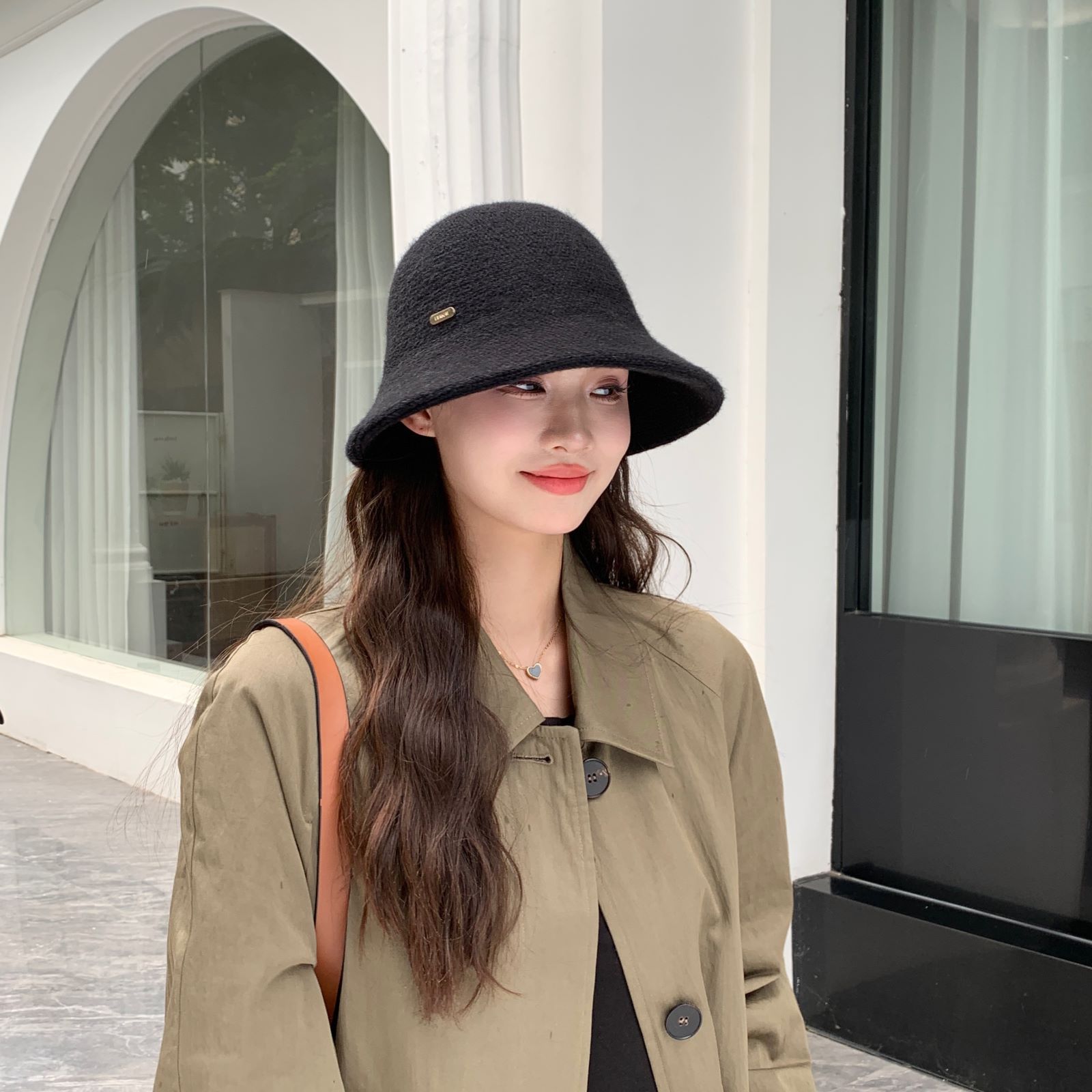 양모 어부 모자 여성의 가을과 겨울 따뜻한 올 매치 얼굴 작은 버킷 모자 우아한 패션 캐주얼 그물 빨간 분지 모자 가을과 겨울